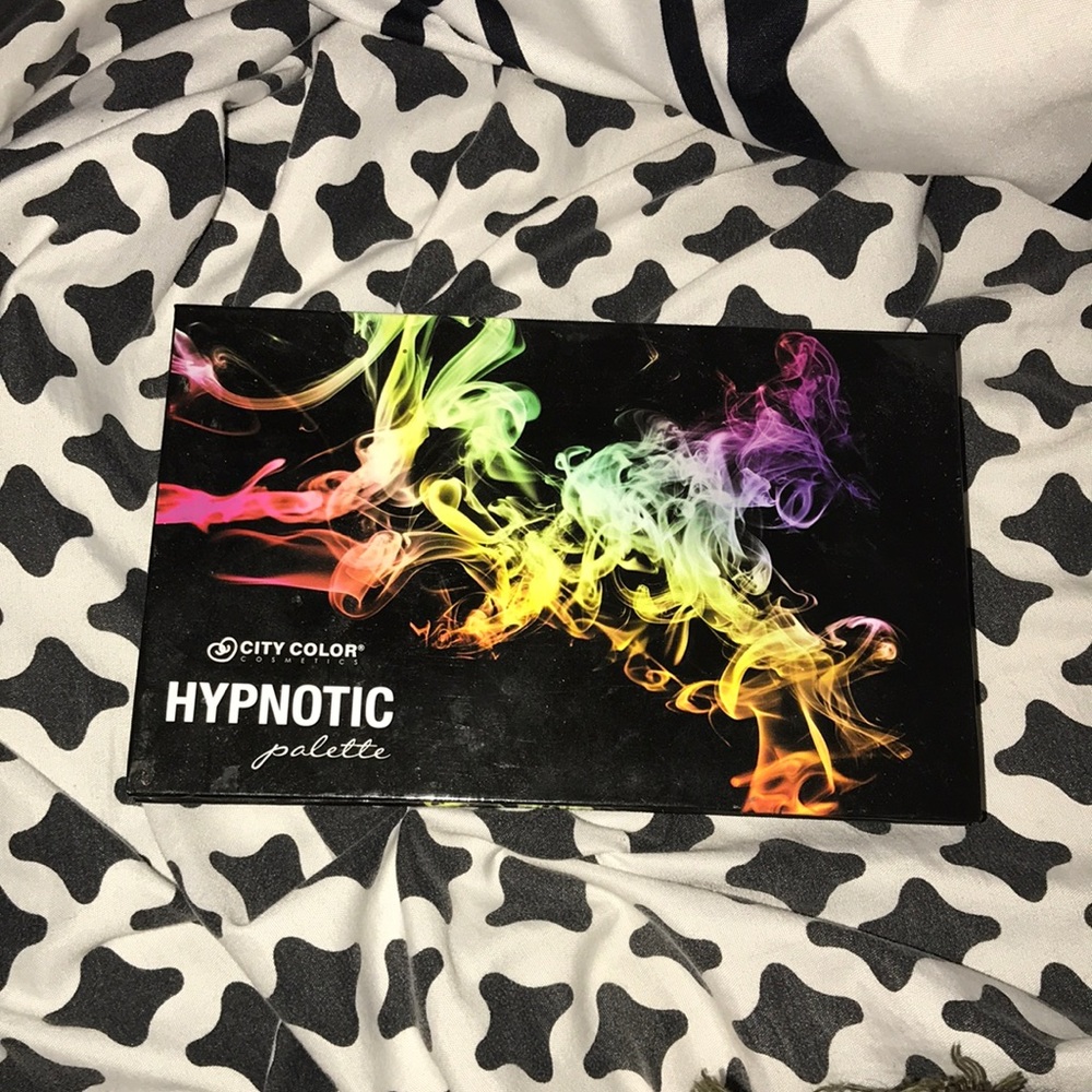 City colors hypnotic palette